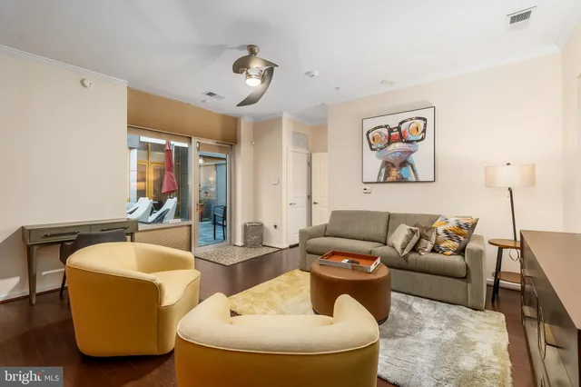 $3,550 | 6500 America Boulevard, Unit 204, Hyattsville, MD 20782