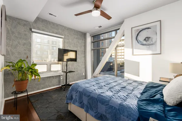 $3,550 | 6500 America Boulevard, Unit 204, Hyattsville, MD 20782