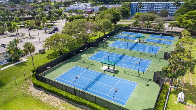 $6,500 | 4022 Large Leaf Lane, Hollywood, FL 33021