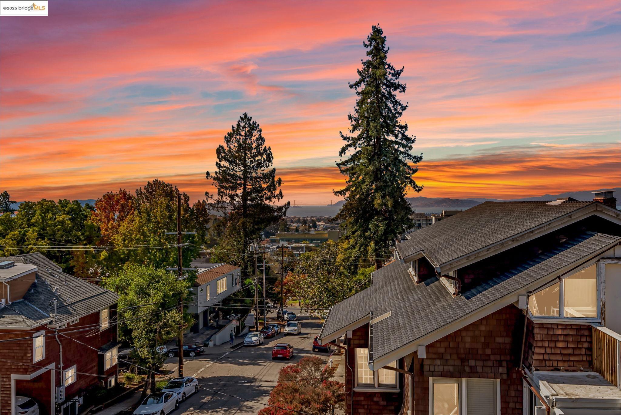 2907 Channing Way Berkeley, CA 94704 - Photo 8 of 26 a view of a sky from a balcony