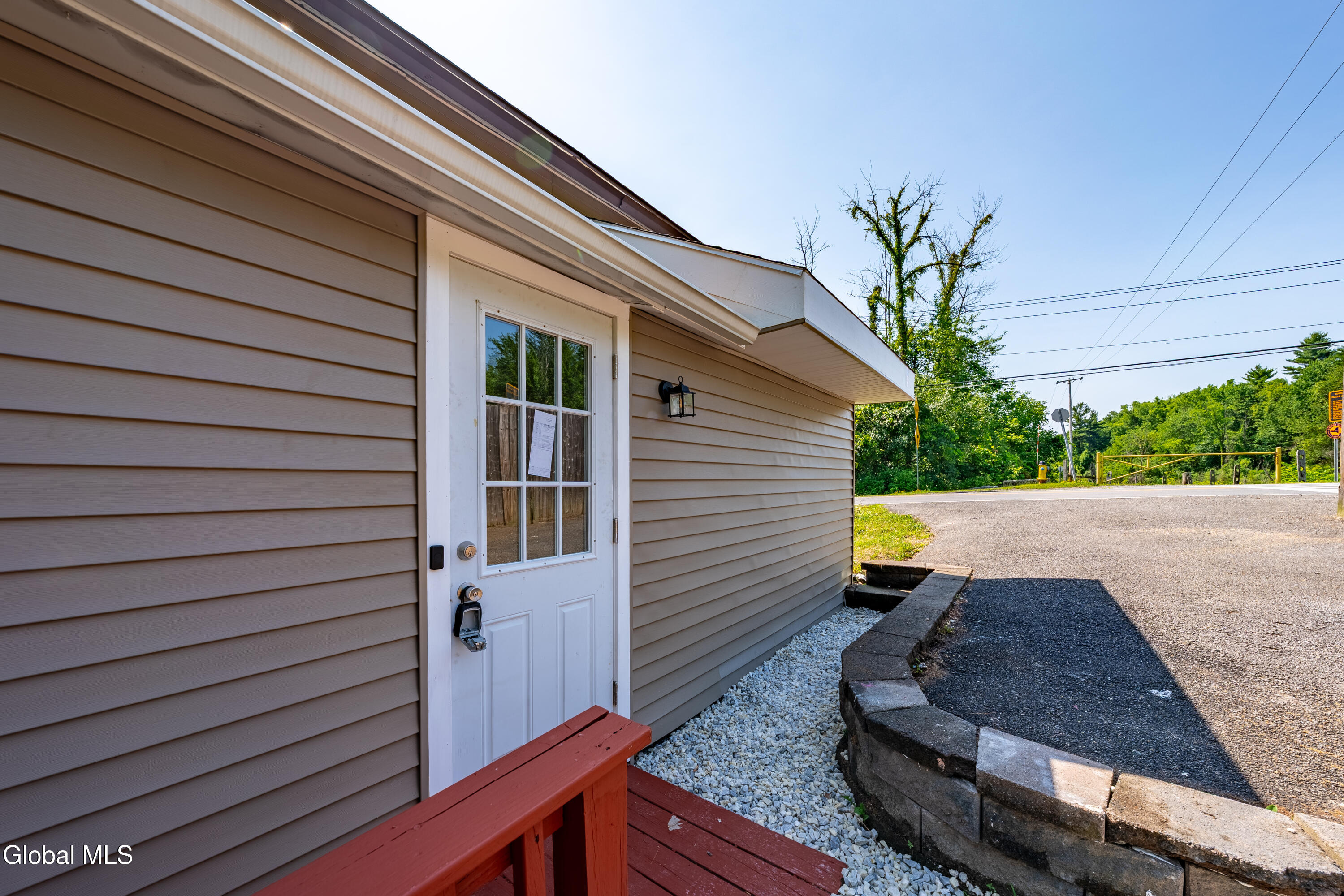 9 Lower Newtown Road Halfmoon, NY 12188 - Photo 5 of 25 Driveway Entrance