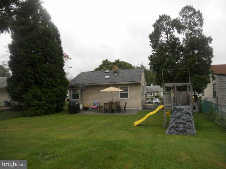 28 Downing Road Ewing, NJ 08628 - Photo 14 of 18 Exterior Back