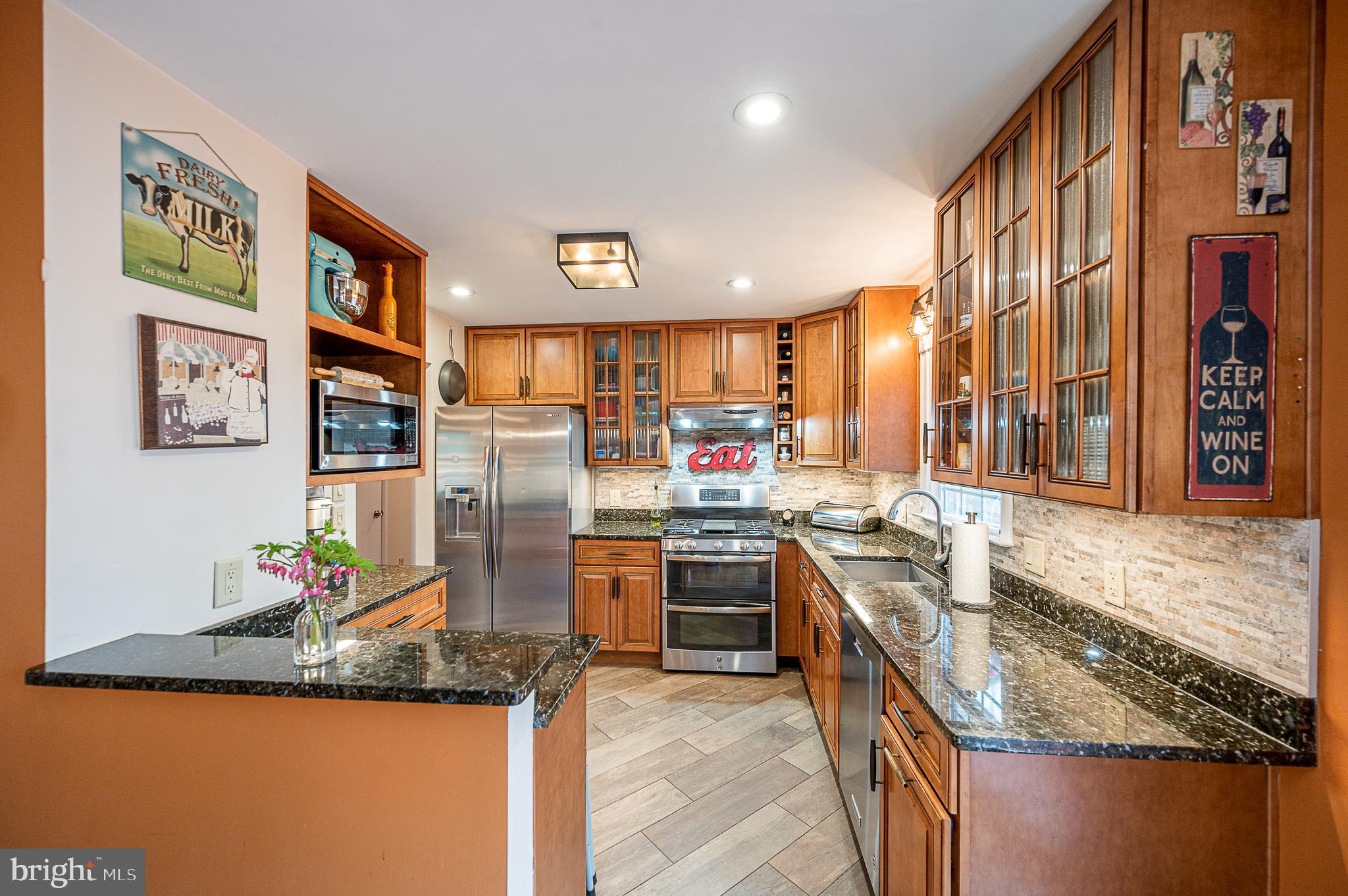 2700 Overview Road Hampstead, MD 21074 - Photo 5 of 42 granite counters and beautiful cabinetry