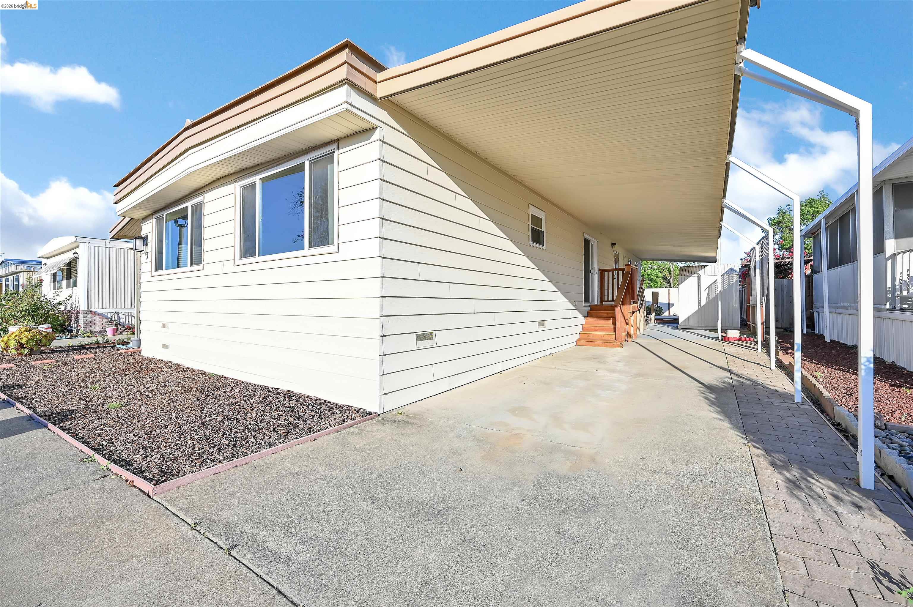 4141 Deep Creek Road, Unit 3 Fremont, CA 94555 - Photo 2 of 27