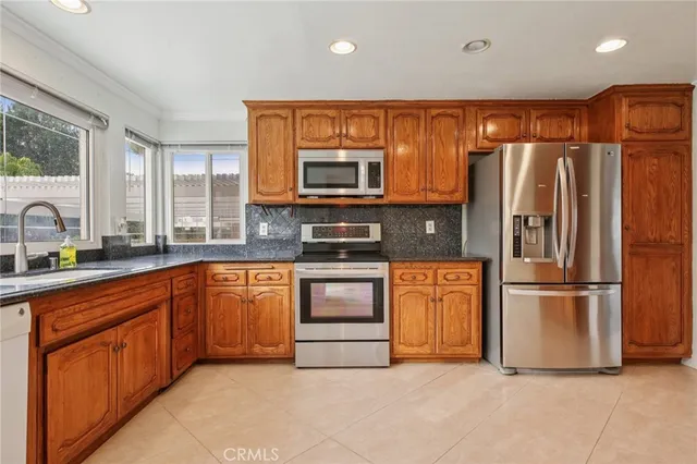 $1,300,000 | 211 South Francisco Place, Anaheim Hills, CA 92807