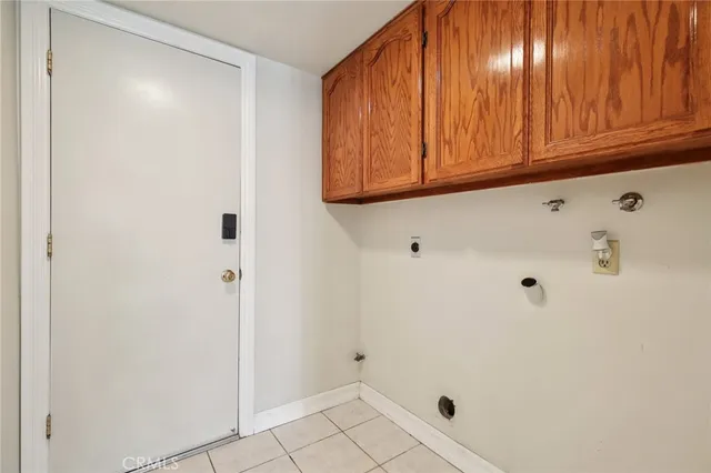 $1,300,000 | 211 South Francisco Place, Anaheim Hills, CA 92807