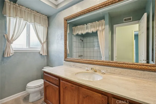 $1,300,000 | 211 South Francisco Place, Anaheim Hills, CA 92807