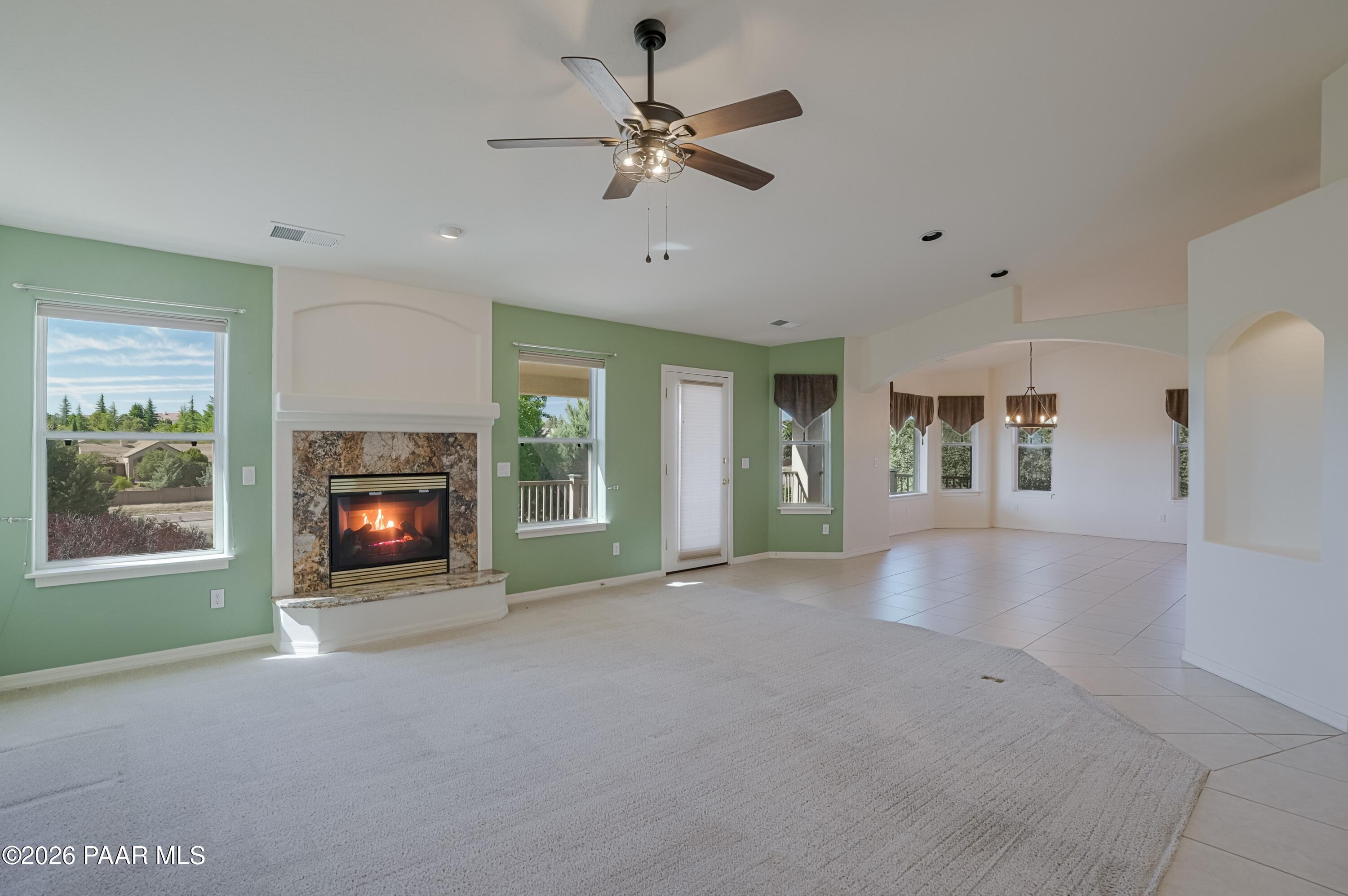 831 Peppermint Way Prescott, AZ 86305 - Photo 9 of 41 Great Room