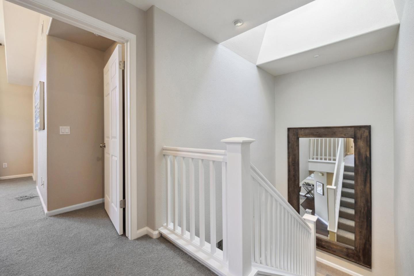 6 Outlook Circle Pacifica, CA 94044 - Photo 21 of 49 a view of a hallway to rooms