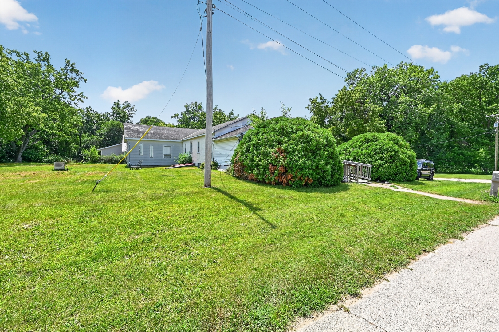 2067 Shaw Road Amboy, IL 61310 - Photo 36 of 45