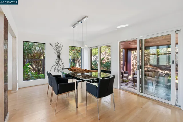 $2,095,000 | 127 Devin Drive, Moraga, CA 94556