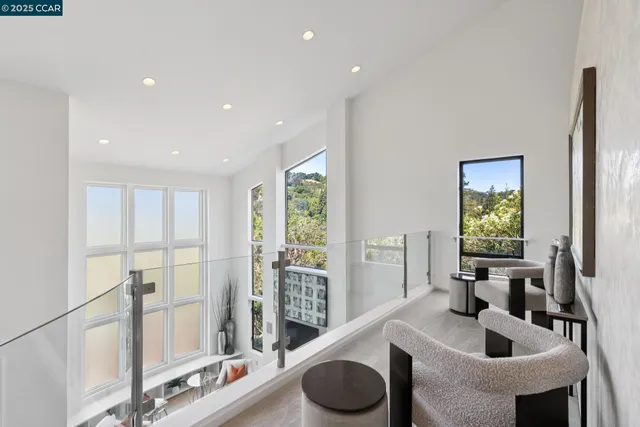 $2,195,000 | 127 Devin Drive, Moraga, CA 94556