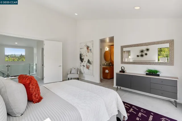 $2,095,000 | 127 Devin Drive, Moraga, CA 94556