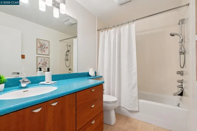 $2,195,000 | 127 Devin Drive, Moraga, CA 94556