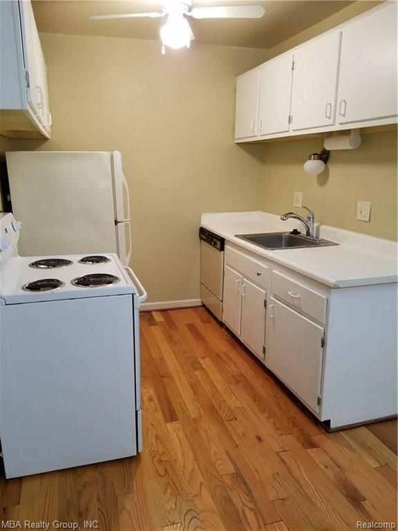 24111 Meridian Road, Unit 108 Grosse Ile, MI 48138 - Photo 3 of 9