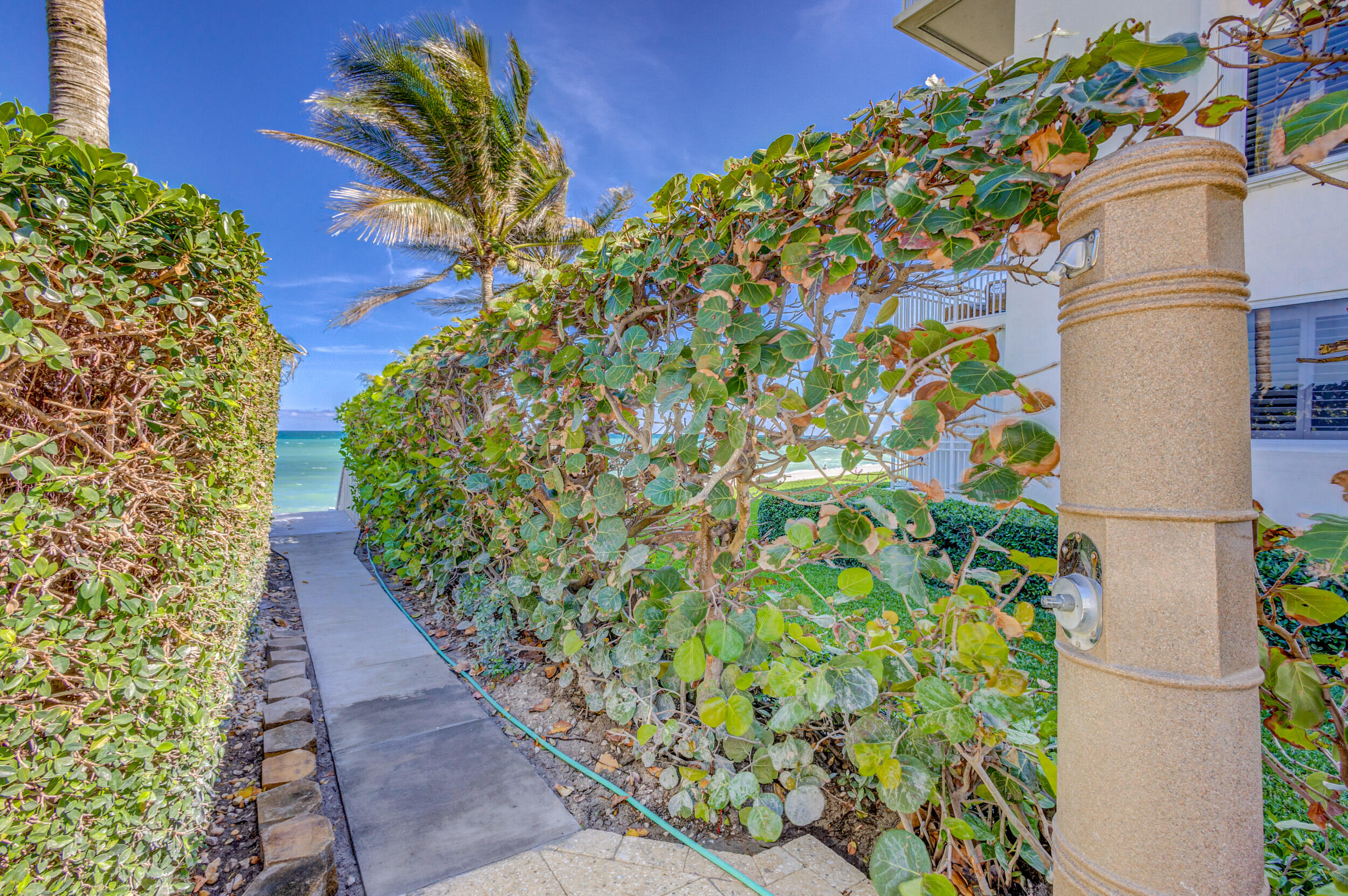 400 South Beach Road, Unit 804 Tequesta, FL 33469 - Photo 46 of 65 Walkway to the Beach