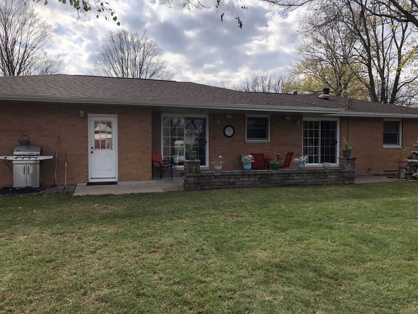 306 Andrew Street Dwight, IL 60420 - Photo 25 of 25 a front view of house with yard