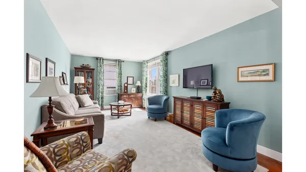 $487,000 | 715 Ocean Parkway, Unit 3M | Kensington