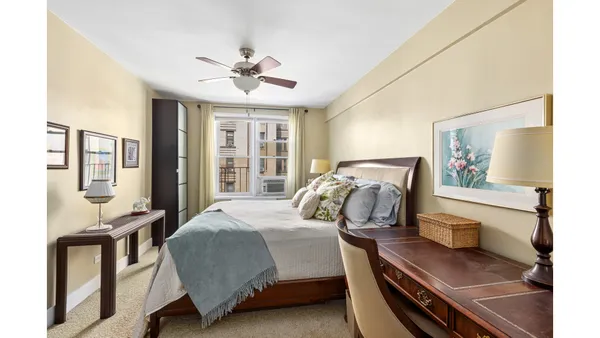 $487,000 | 715 Ocean Parkway, Unit 3M | Kensington