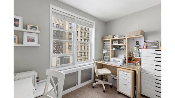 $487,000 | 715 Ocean Parkway, Unit 3M | Kensington
