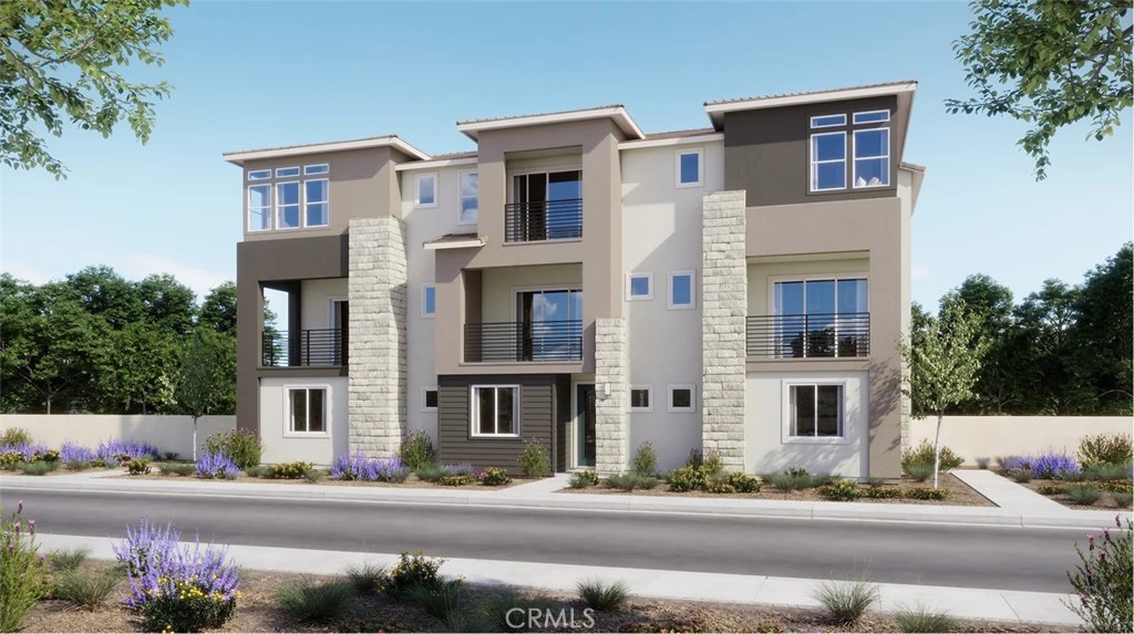 636 Sonia Irvine, CA 92618 - Photo 3 of 14 a front view of a building