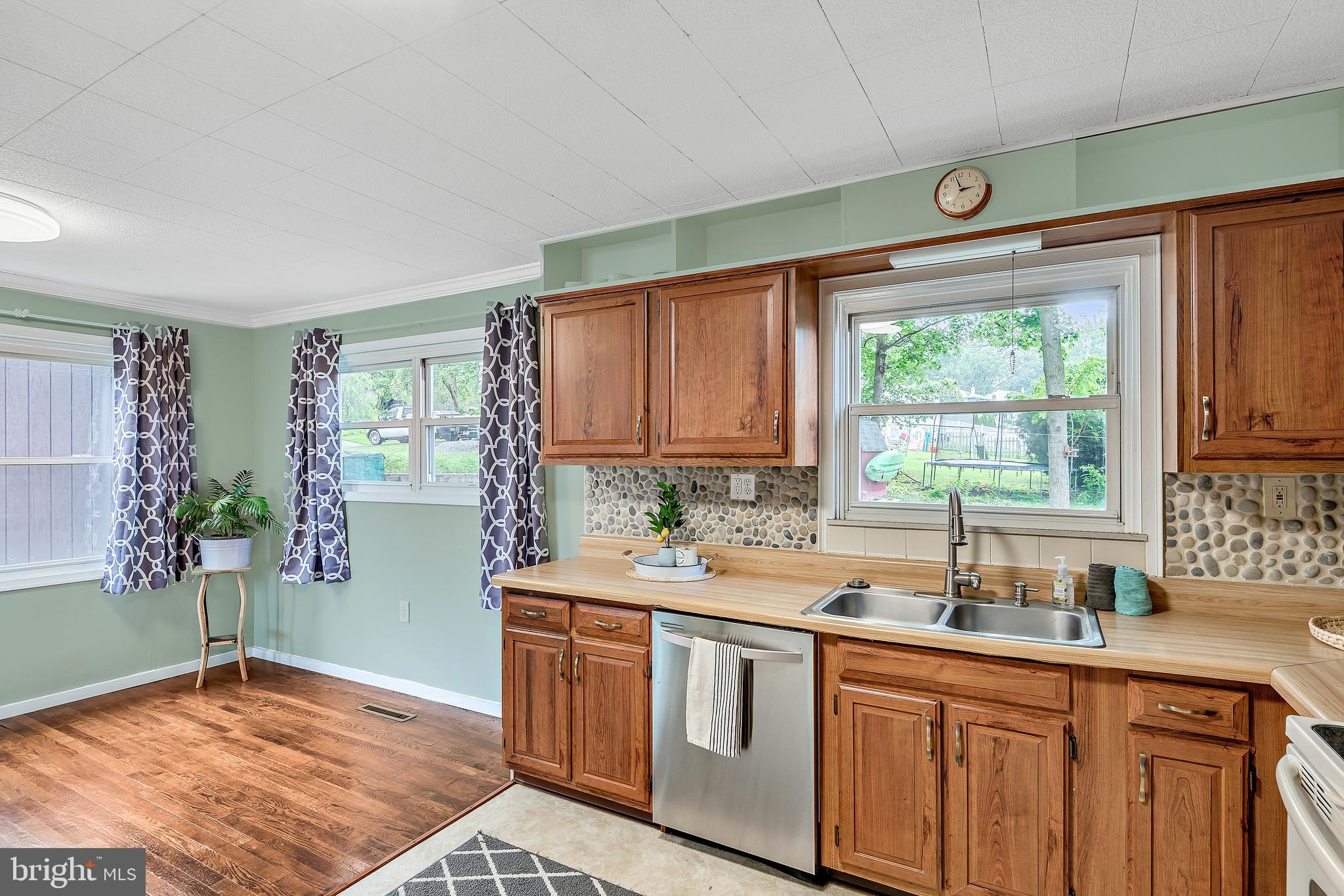 1002 Swarthmore Road New Cumberland, PA 17070 - Photo 12 of 32 Gallery Image 12