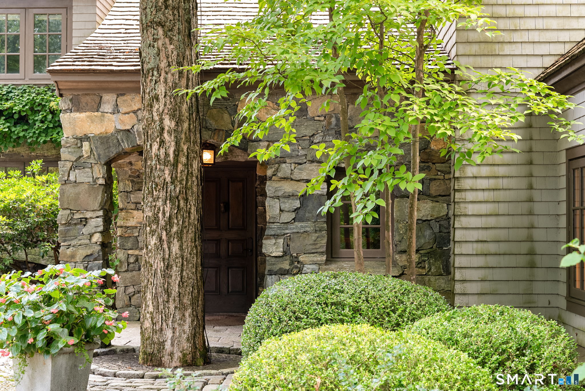 33 Nodine Pasture Road Kent, CT 06757 - Photo 4 of 39 Gallery Image 4