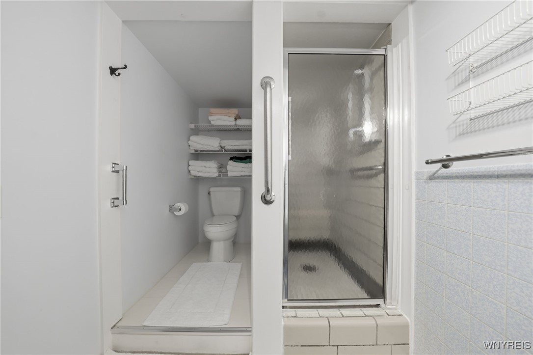 2420 Dodge Road Amherst, NY 14051 - Photo 33 of 49 Basement Full Bathroom