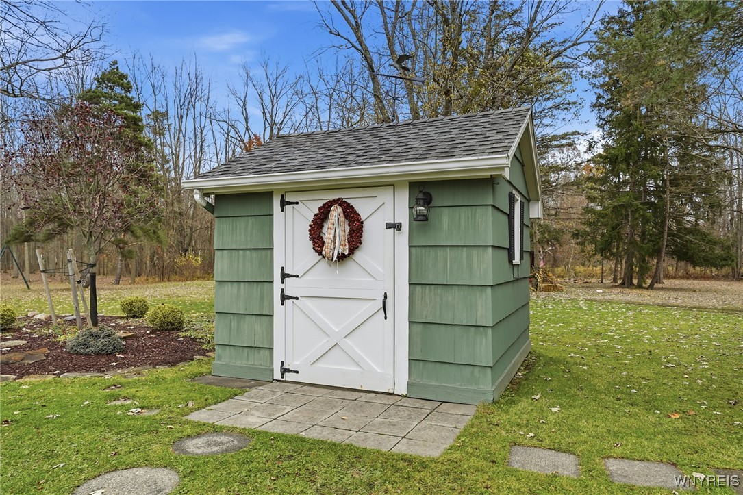 2420 Dodge Road Amherst, NY 14051 - Photo 41 of 49