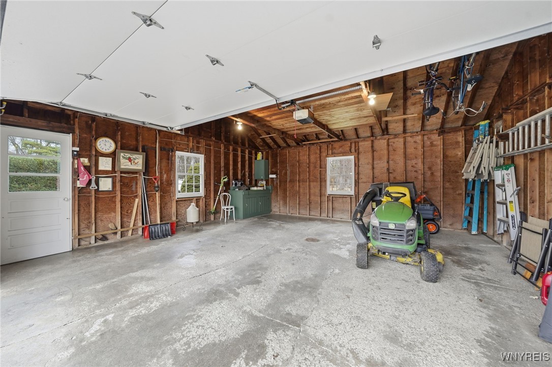 2420 Dodge Road Amherst, NY 14051 - Photo 42 of 49