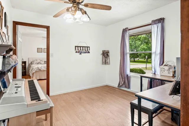 $260,000 | 108 Cardinal Drive, Le Roy, IL 61752