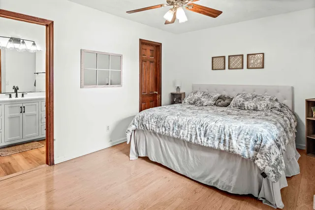 $260,000 | 108 Cardinal Drive, Le Roy, IL 61752