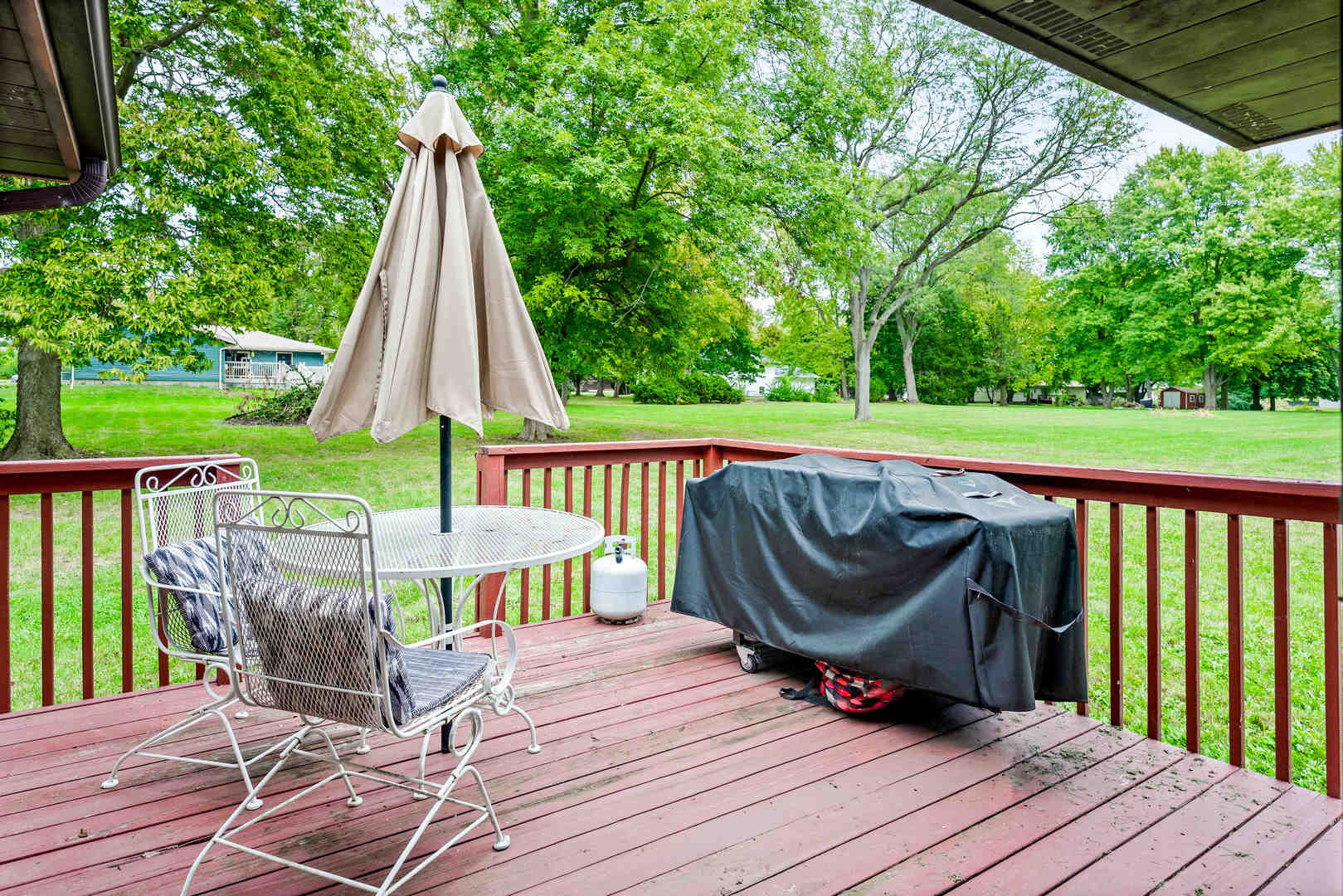 108 Cardinal Drive Le Roy, IL 61752 - Photo 28 of 35