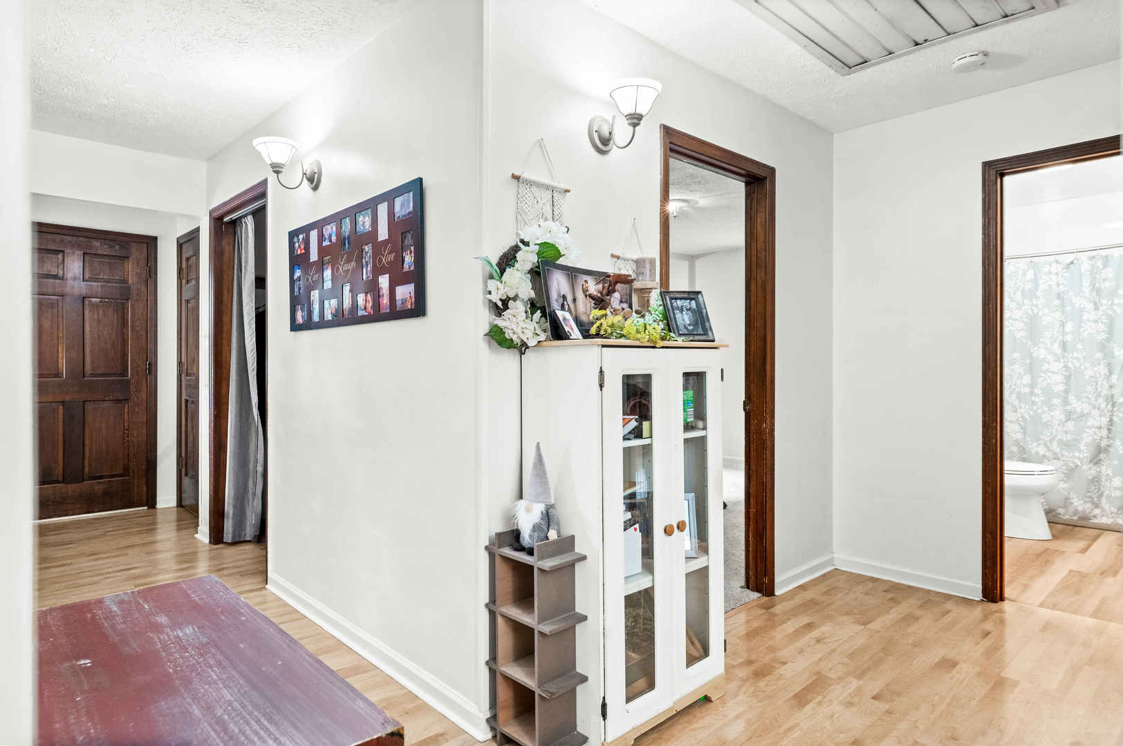 108 Cardinal Drive Le Roy, IL 61752 - Photo 3 of 35