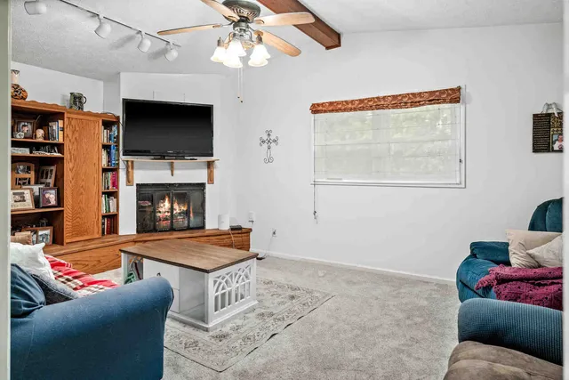 $260,000 | 108 Cardinal Drive, Le Roy, IL 61752