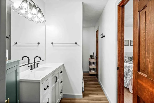 $260,000 | 108 Cardinal Drive, Le Roy, IL 61752