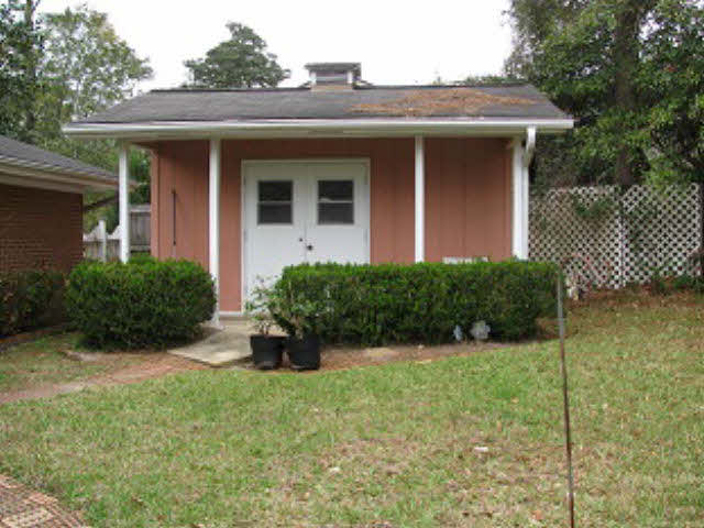 112 Ronforth Street Fairhope, AL 36532 - Photo 29 of 33 Storage Building