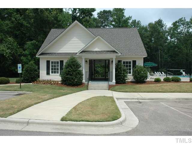 4460 Cardinal Grove Boulevard Raleigh, NC 27616 - Photo 20 of 22 Pool House