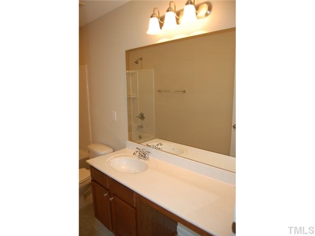 4460 Cardinal Grove Boulevard Raleigh, NC 27616 - Photo 10 of 22