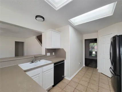 $320,000 | 4112 Seminole Drive, Pearland, TX 77584