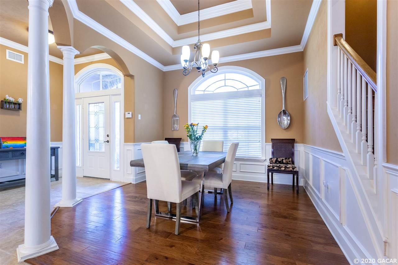 918 Southwest 104 Street Gainesville, FL 32607 - Photo 5 of 29 Gallery Image 5
