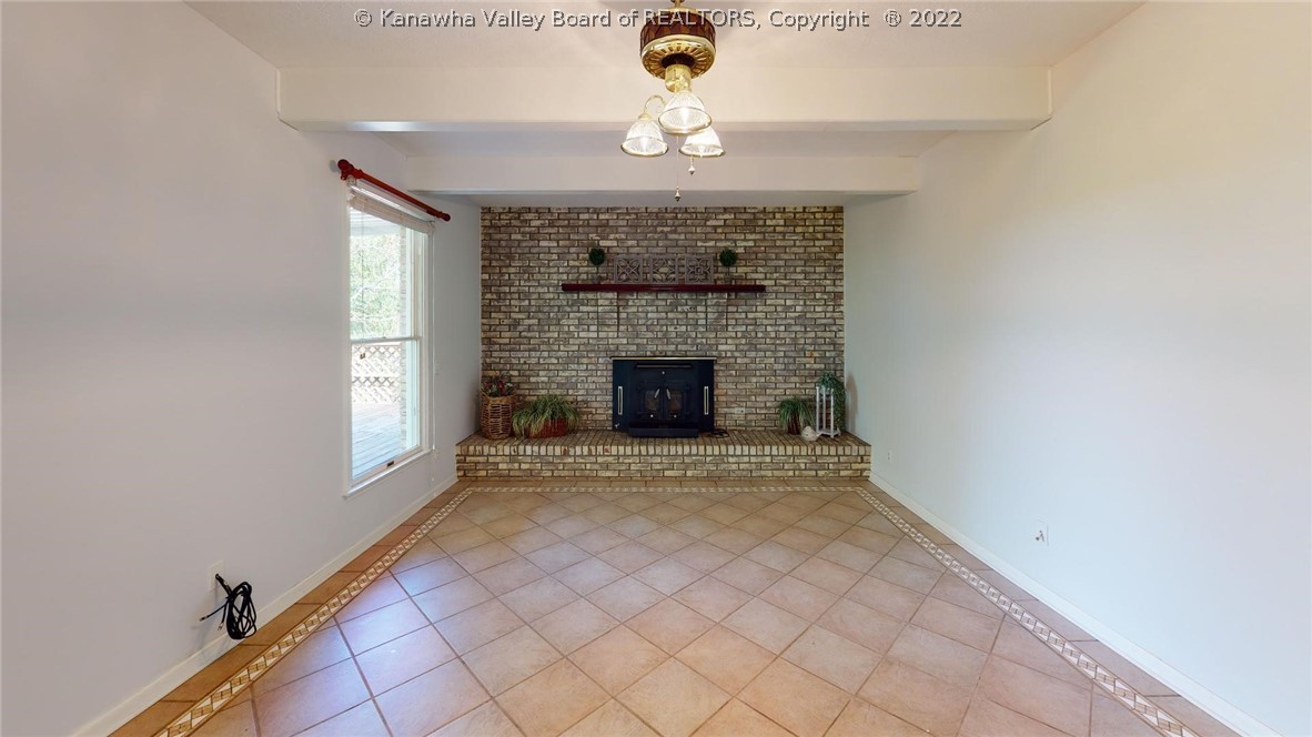 63 Summit Ridge Road Hurricane, WV 25526 - Photo 12 of 35 Family Room