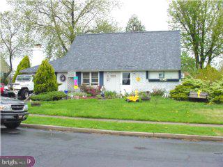 27 Canal Road Levittown, PA 19057 - Photo 1 of 1