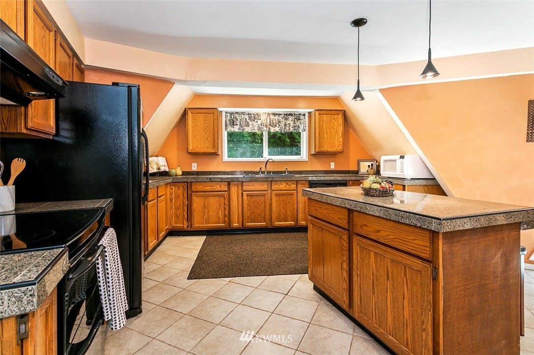 31 North Lake Roesiger Road Snohomish, WA 98290 - Photo 6 of 23