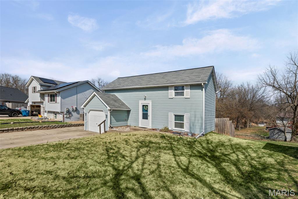 121 Walnut Ridge Drive Bethalto, IL 62010 - Photo 3 of 25