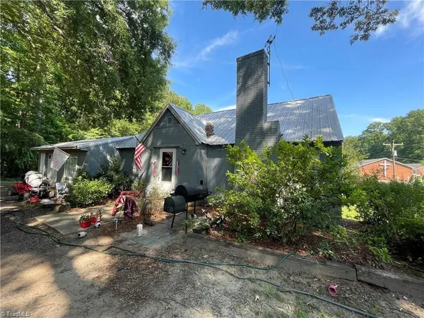 $165,000 | 2418 Us Highway, Mocksville, NC 27028