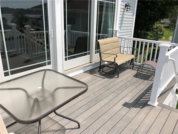 $4,800 | 8 Seascape Avenue, Middletown, RI 02842