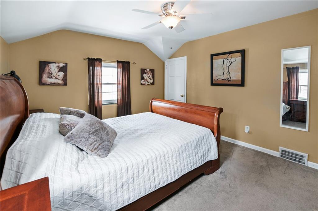 2019 Brookfield Road Pittsburgh, PA 15243 - Photo 8 of 18 a bedroom with bed and window