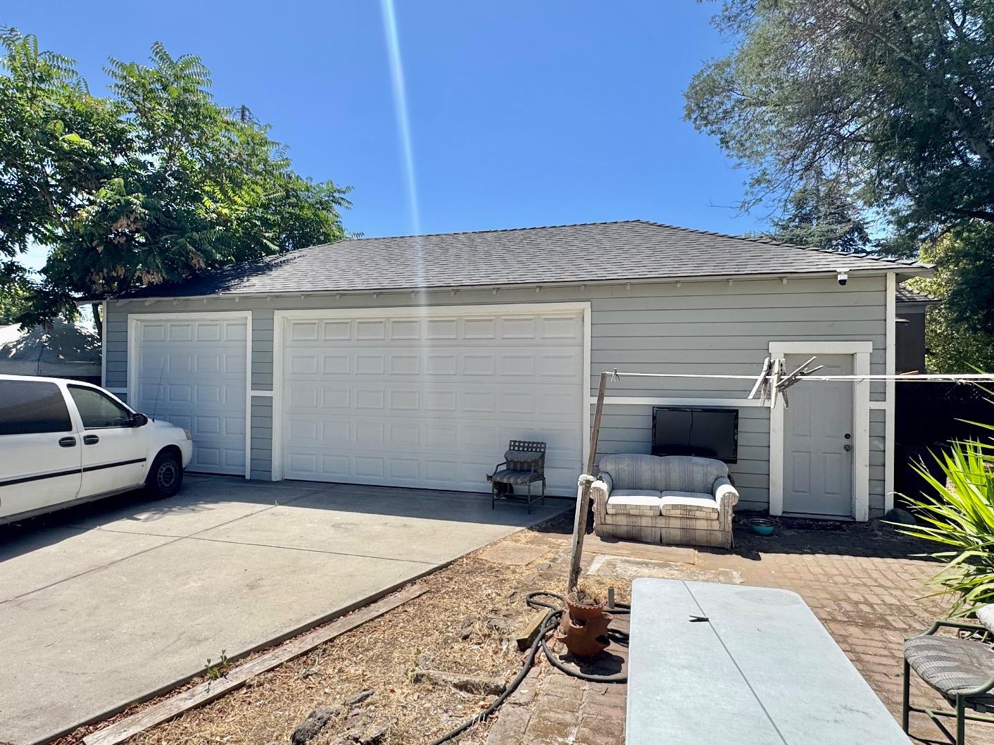 290 4th Street Gilroy, CA 95020 - Photo 4 of 6