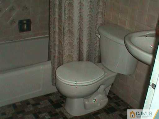 29 Highview Road East Brunswick, NJ 08816 - Photo 8 of 8 Gallery Image 8